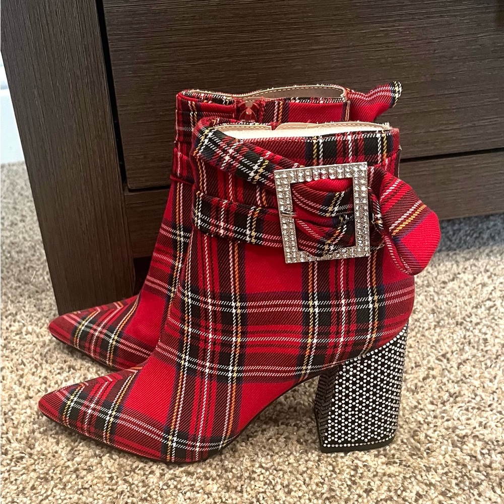 Betsey Johnson Plaid Shoes